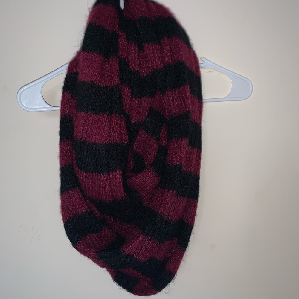 Infinity scarf - Picture 5 of 5